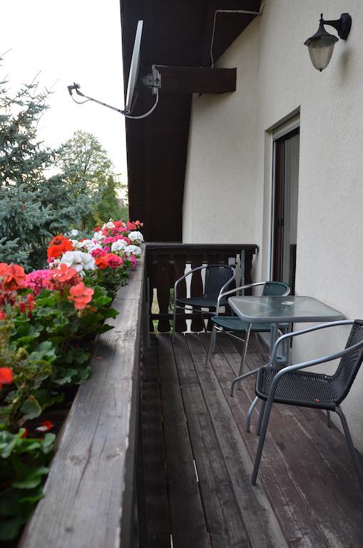 Ferienwohnung "Lindenblick" Gablenz Værelse billede